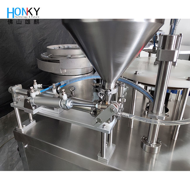 Rotary Type High Viscosity Paste Syringe Tube Filling And Capping Machine Full Automatic 35Bpm