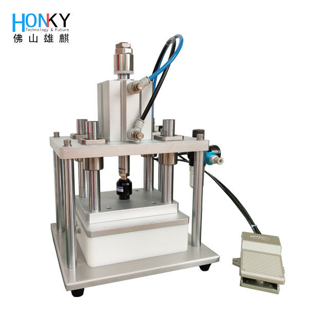 Desktop Type 3600 BPH Air Driven Automatic Capping Machine for Bottle Cap Sealing